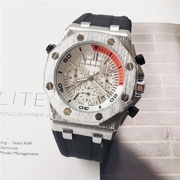 

современные дизайнерские мужские часы кварцевое золото все субдиальные работы мода роскошные часы черный коричневый резиновый циферблат личн, Slivery;brown