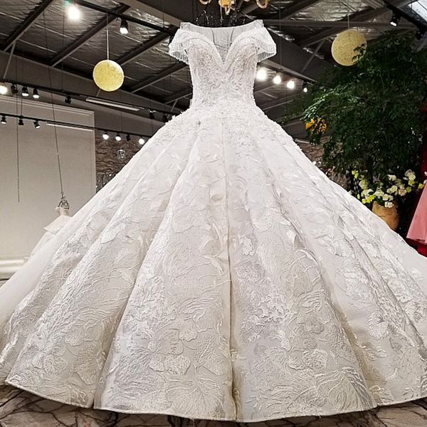 

wedding dress see through scoop neck 2019 new design satin short sleeve big heavy skirt super long train corset back lace ball gown, White