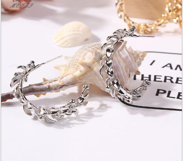 

lady's earrings are fashionable with all kinds of leaf ears, Golden;silver