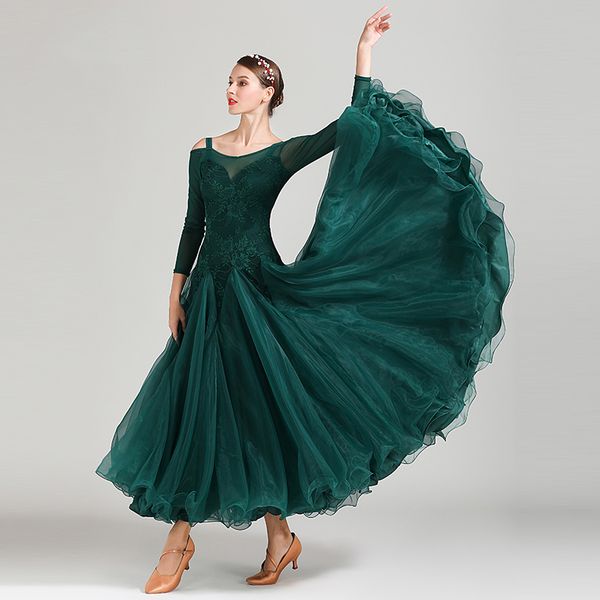 

2019 new green lace ballroom competition dance dress women modern waltz tango standard dress, Black;red