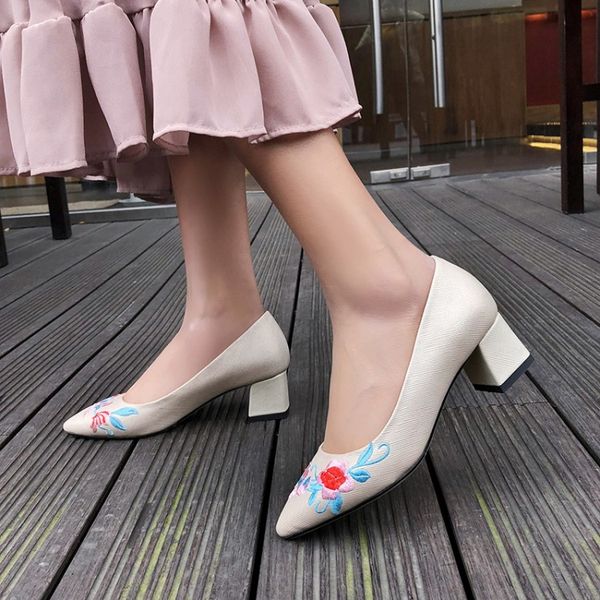 

oversized 12 13 14 15 ladies high heels women shoes woman pumps embroidered pointed shallow-mouthed single shoes, Black