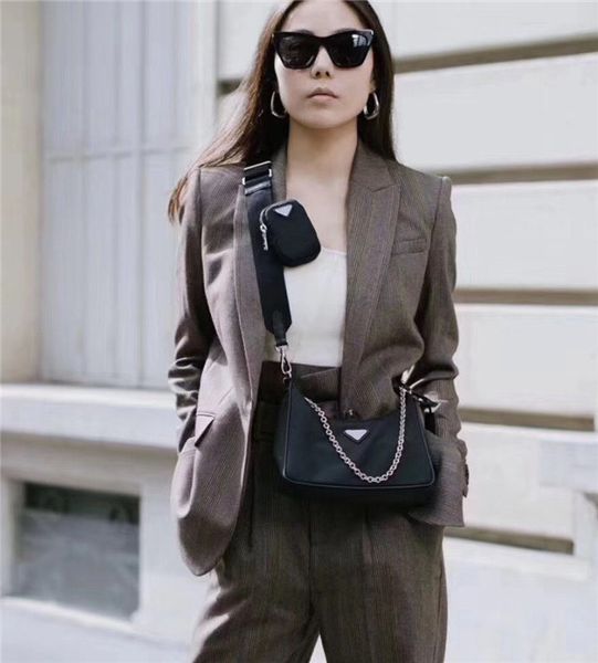 

size quality chain classic luxury bag canvas global bag shipping women's shoulder tote double 23cm 16cm 6cm tpcar, Red;black