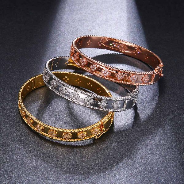 

Women 039 bangle uperior quality 3 color clover pattern cubic zirconia bracelet bangle noble elegant tyle bride fa hion jewelry