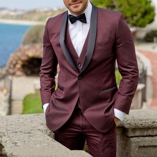 

2019 classic fit new burgundy groom tuxedos shawl lapel one button groomsmen men wedding suits (jacket+pants+vest+tie), Black;gray