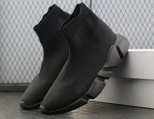 

Luxury brand ca ual hoe flat fa hion ock boot red grey triple black white tretch me h high neaker peed trainer runner