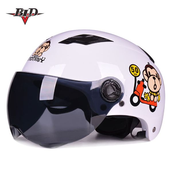 

2018 half motorcycle helmets outdoor sport man and woman black motorcycle racing helmet