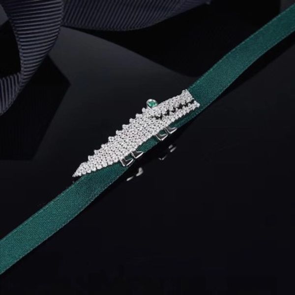 

wholesale- silver croco choker-bracelet