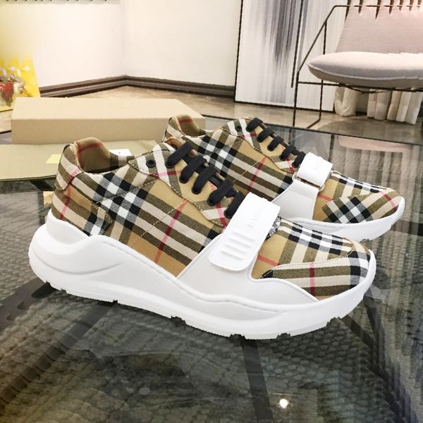 

Модные кроссовки для мужчин Большой размер Дышащая повседневная спортивная обув