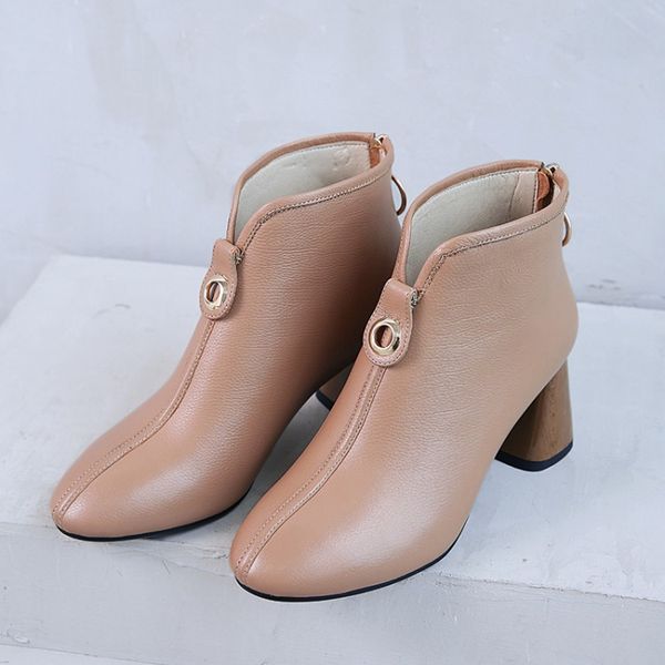 

gpokhds 2019 women ankle boots soft cow leather winter short plush rome style black color square toe high heels boots size 34-40