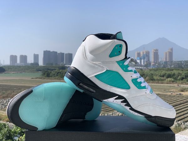 

latest 5 island green guo ailun white black men basketball shoes 5s snow leopard mens sneaker with box cn2932-100