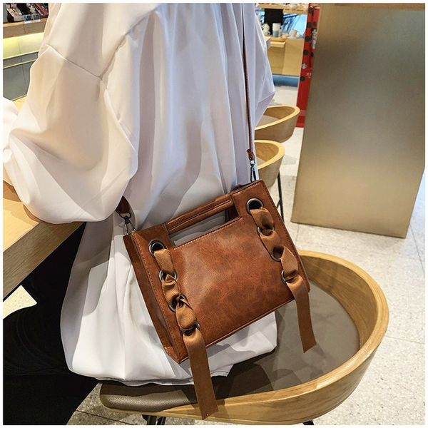 

ретро женская сумка 2020 новый стиль через плечо сумка non-mainstream girl's bag