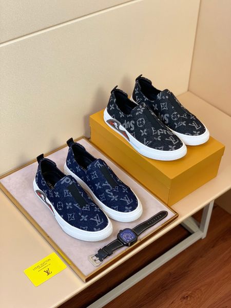 

2020 colorful genuine leather cloth sneakers low cut casual shoes running shoes men designers shoes sports trainers, Black