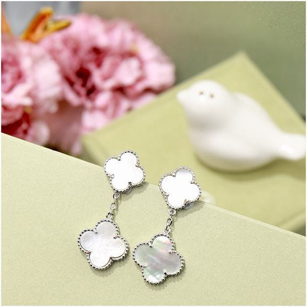 

fashion copper plated four leaf clover pendant earrings for ladies new brand jewelry for women luxury designer jewelry women earrings, White