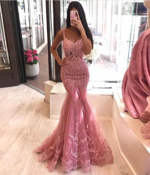 Eleganti abiti da sera a sirena in pizzo rosa corallo con spalline sottili Appliques di perline Abiti lunghi da ballo Abiti da festa su misura Abendkleider