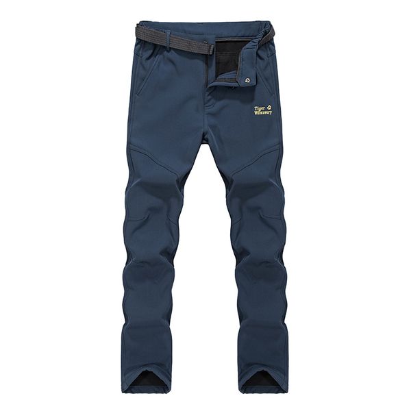 

outdoor soft shell pants men and women winter fleece thermal hiking pants windproof waterproof trekking mountaineering trousers, Black;green