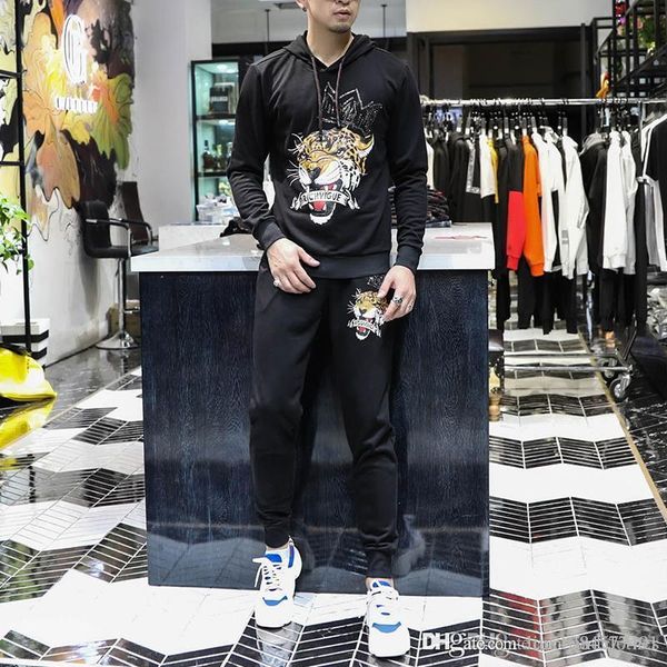 

mens 2019 luxury designer clothes tracksuits printing smooth fabric mens designer two-piece designer luxury mens sweat suits, Gray