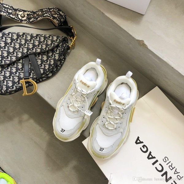 

size 35-45, with original box, low-flat triple s clear sole sneakers, r brand casual sneakers, stylish flat-bottomed comfort