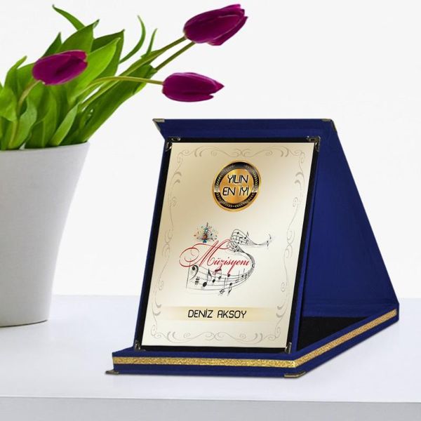 

personalized the year 's musician navy blue plaque award