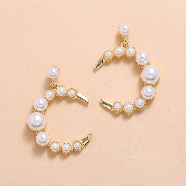 

exaggerated s925 silver needle earrings personality creative design semicircular pearl earrings fashion jewelry earrings for women, Golden;silver