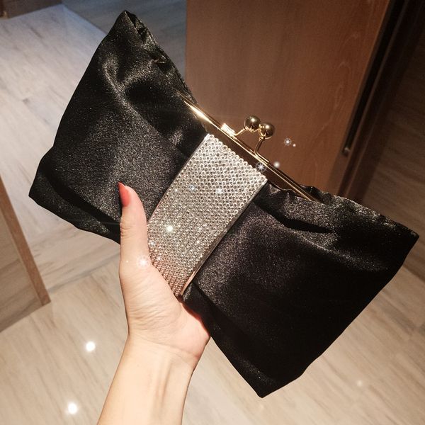 

luxury handbag 2019 fashion new diamond clutch dinner party bag cute bow chain shoulder messenger bag lock hand
