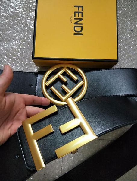 

7 см F 2019 дизайн Большая пряжка большой пояс Мужчины Женщины дизайнер одежды ремни