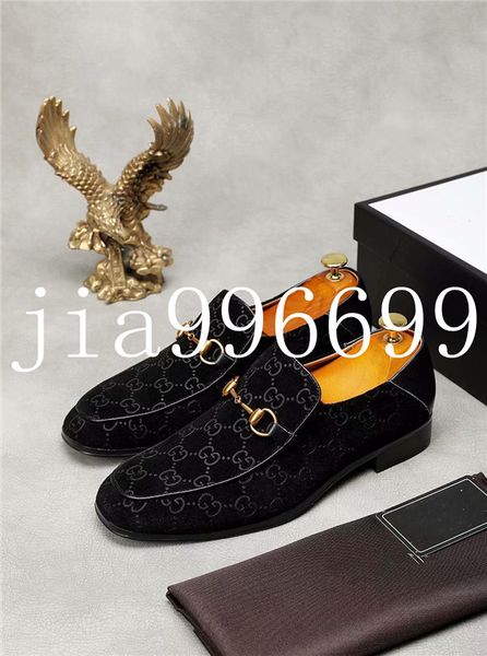 

2020 новый бренд роскошных мужская повседневная обувь моды высокого качества настольные обувь спортивная обувь моды один продукт простой дик, Black;red