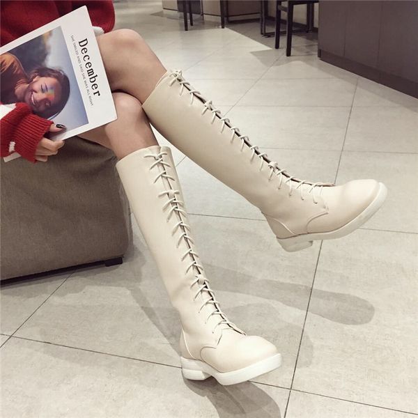

2019 woman coarse with high martin knight back zipper locomotive boots tide,all color is available is the size of the non color, Black