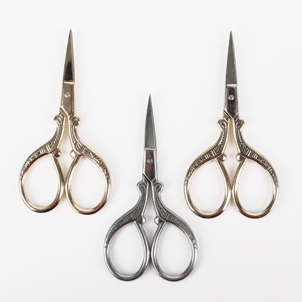 

1pcs exquisite stainless steel antique scissors european retro classic craft sewing handicraft scissor diy stitch home tool