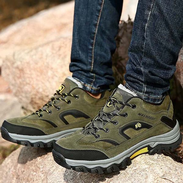 

new men boots winter snow boots for men warm short plush lace up fashion shoes winter sneakers work shoes man big sizes, Black