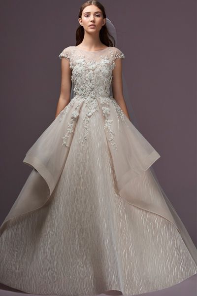 

peplum 2019 нове вадебне пла  коѬокими Ѭђкавами и кѬђжевнми аппликаими из б, White