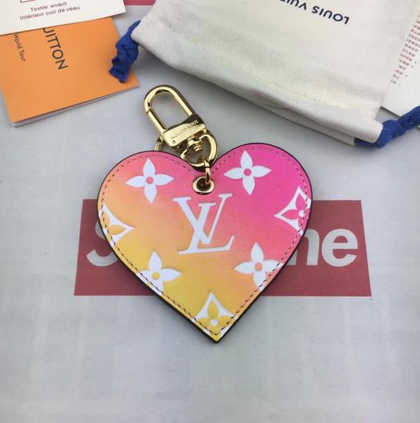 

new 2019 luxury box key chain designer heart-shaped wallet pendant bag fashion key chain shipping for free, Silver
