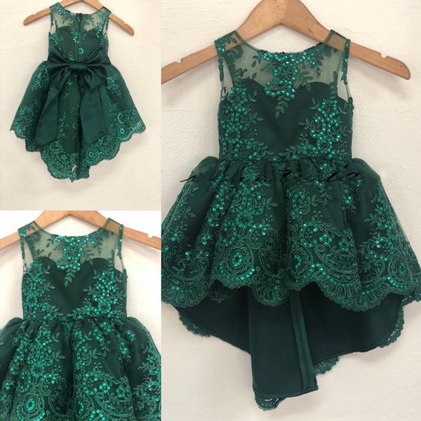 

2019 Vintage Flower Girl Dresses For Wedding Hi-Lo Emeral Green Big Bow Middle East Dubai Princess Kids First Communion Gowns Birthday