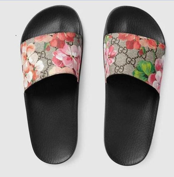 

2020 америка дамы красный белый # 33 черный высокой пятки сандалии внешней торговли высокой цепи сексуальные пятки