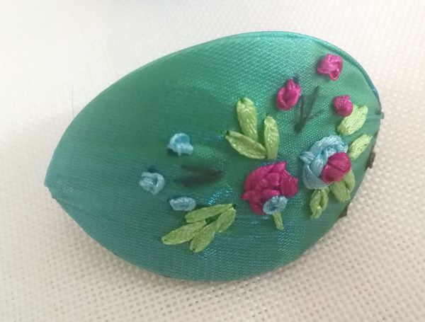 

one shell shape embroidery handmade flower colorful brocade silk coin bags, purse, jewelry bags, rings bag, earring bags, Black;white