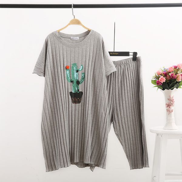 

plus size women summer pajamas sets cotton short sleeve + calf-length pants casual homewear 150kg, Blue;gray