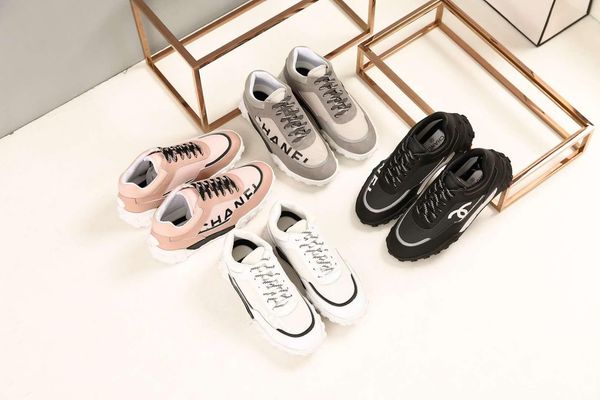 

2019 новый сезон дизайнерская обувь мода роскошные туфли мужчины и женщины кожа на