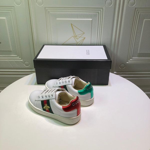 

kids designer sneakers girls luxury bees embroidery printing flat shoes boys heterochromatic skateboard shoes eur 25-35 2 colors for student, Black;grey