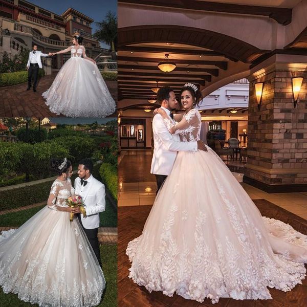 

vintage bateau neck lace long sleeve wedding dresses plus size illusion 2020 train vestido de noiva bridal ball gown robe de mariee, White