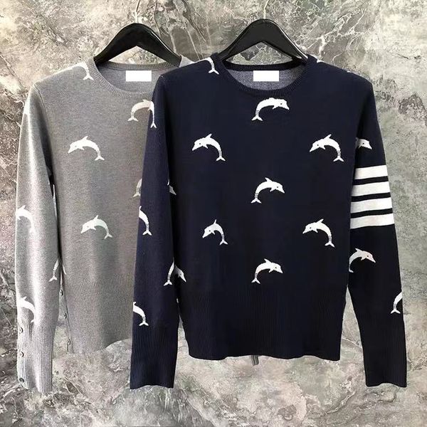 

tb четыре полосы дельфин кит шаблон сплит кнопка вязаный свитер с длинным рукавом круглый вырез эластичный дизайнерский бренд повседневная ж, White;black
