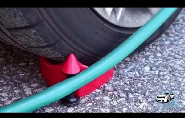 

car wash hose slide auto detailing tool water pipe anti-roller block hoses and cords from catching under tires tube anti-pinch