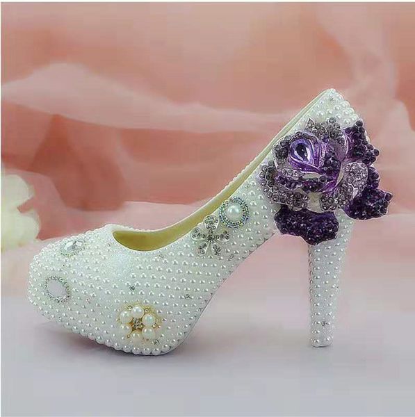 Scarpe da sposa con fiori di perle Décolleté con diamanti viola e rosa Scarpe con tacco alto Scarpe da sposa 8cm 11cm 14cm Bling Bling Scarpe da ballo per signora