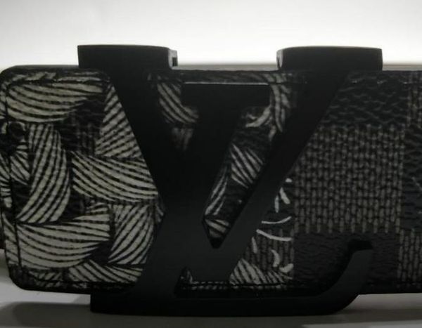 

2019ttumain стиль женский ремень широкий размер с алфавитной пряжкой реальная картина 100см-125см не с коробкой в ​​подарок, Black;brown