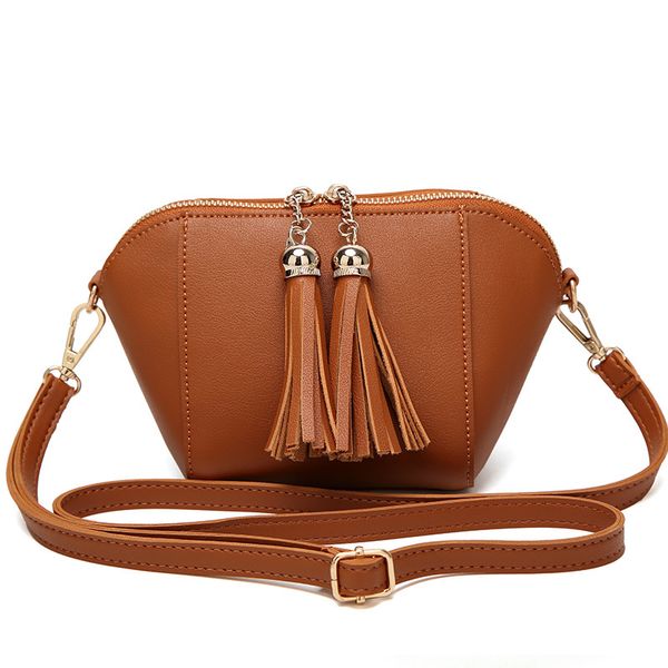 

2020new trendy women's bag korean fashion tassel small square bag shoulder messenger casual
