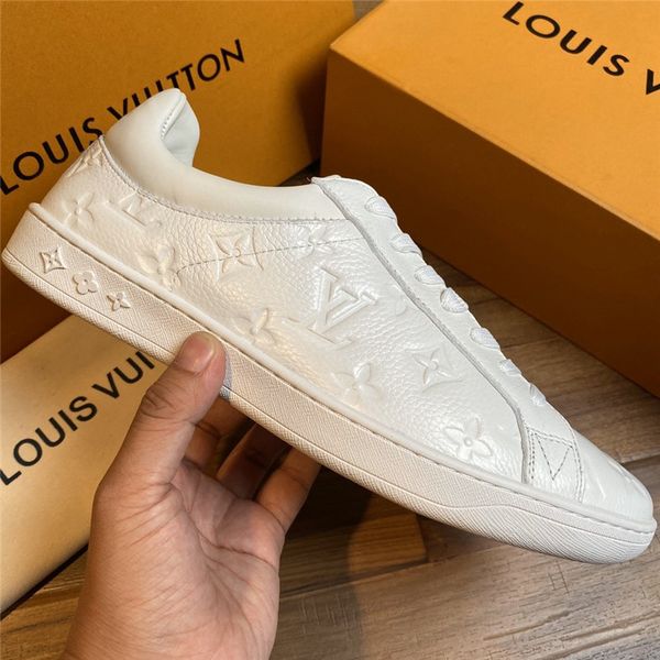 

кроссовки мужчин тренер люксембург sneaker черный белый новый мужской тиснением зернистой телячьей кожи кроссовки обувь мужчины с коробкой, Black