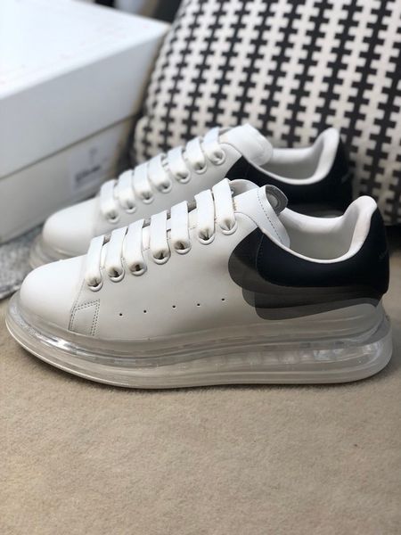 

2020 new brand designer casual shoes men women fashion leather low sneakers men womens black velvet glitter white dress shoes