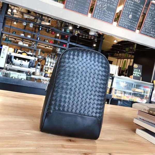 

2020 fashion designer crossbody bag mens chest bag black hand woven genuine leather shoulder bag with small ticket