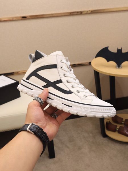 

new white luxury men shoes black loafers real leather men 's casual shoes comfortable spring fashion breathable flat shoes