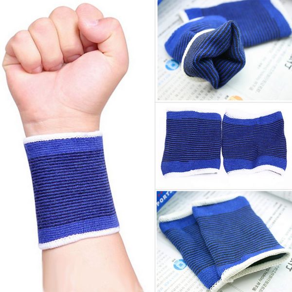 

selling 1 pair-weight lifting training wrist support cotton wraps gym wrist support, Black;red