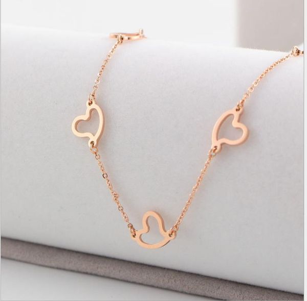 

hollow love necklace 14k rose gold short clavicle chain necklace, Silver