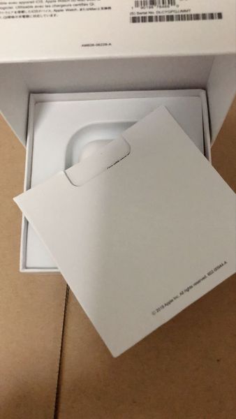 

Supercopy animation howing 2nd generation wirele charging bluetooth earphone with mart en or matte hinge h1 earbud pk airpod w1 chip